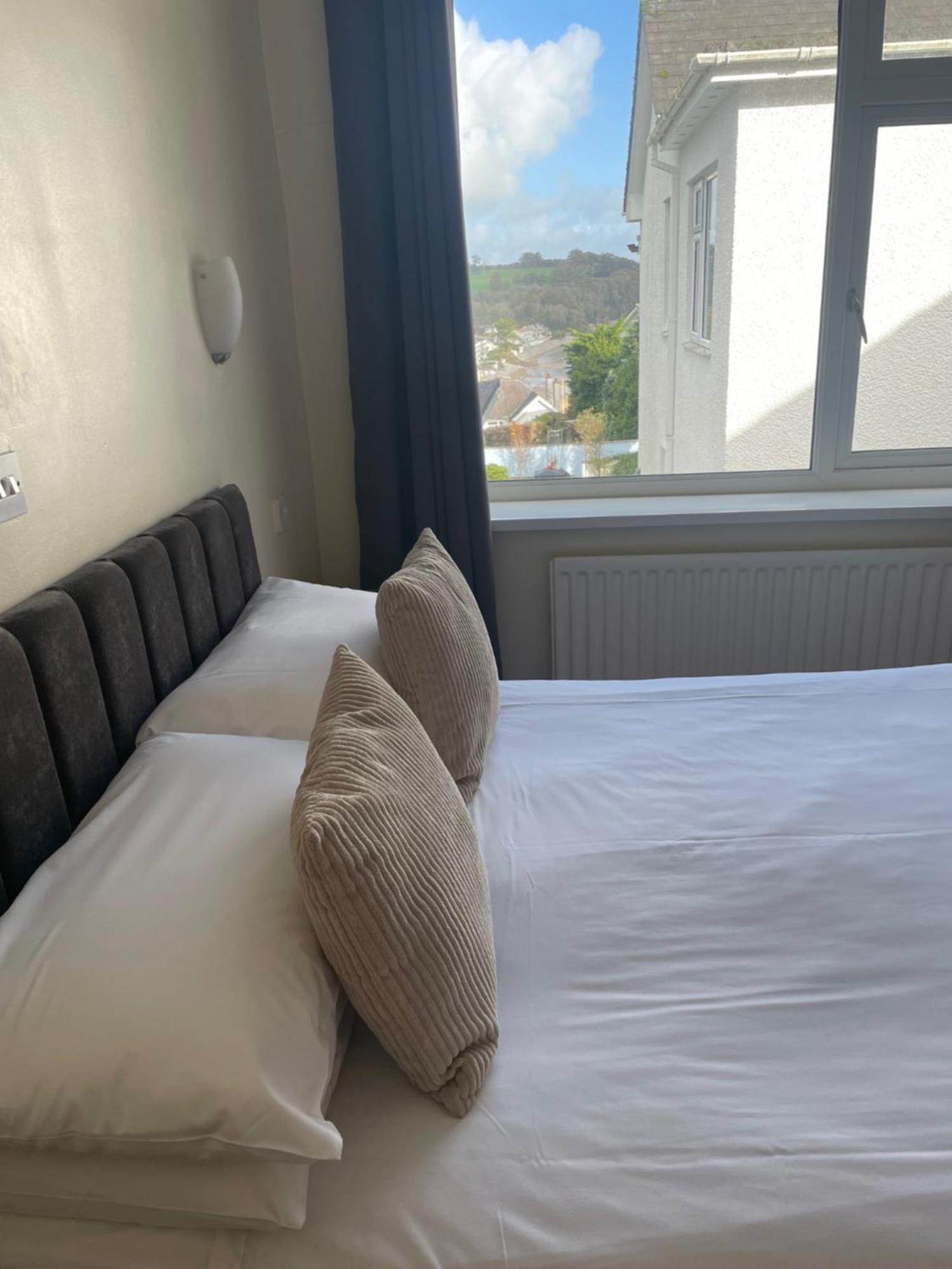 Merlewood Hotel Saundersfoot Eksteriør bilde
